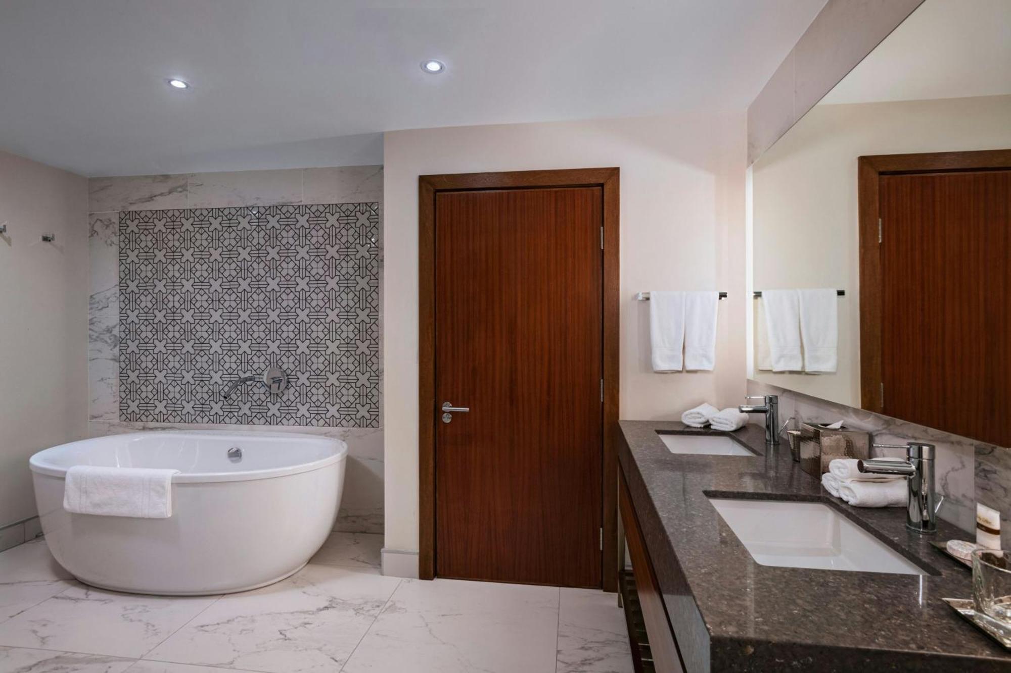 The Brix Autograph Collection Hotel Port of Spain Ngoại thất bức ảnh